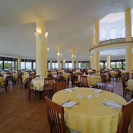 Hotel Torre Ruffa Robinson Villaggio 3*