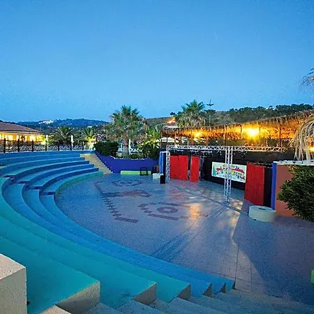 Hotel Torre Ruffa Robinson Villaggio
